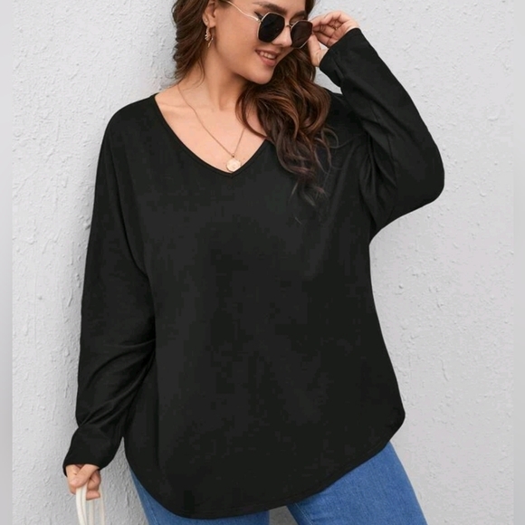 Long Sleeve V-Neck - Picture 6 of 9